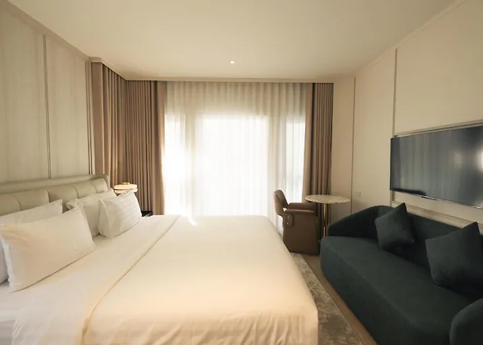 The 3Sis Hotel